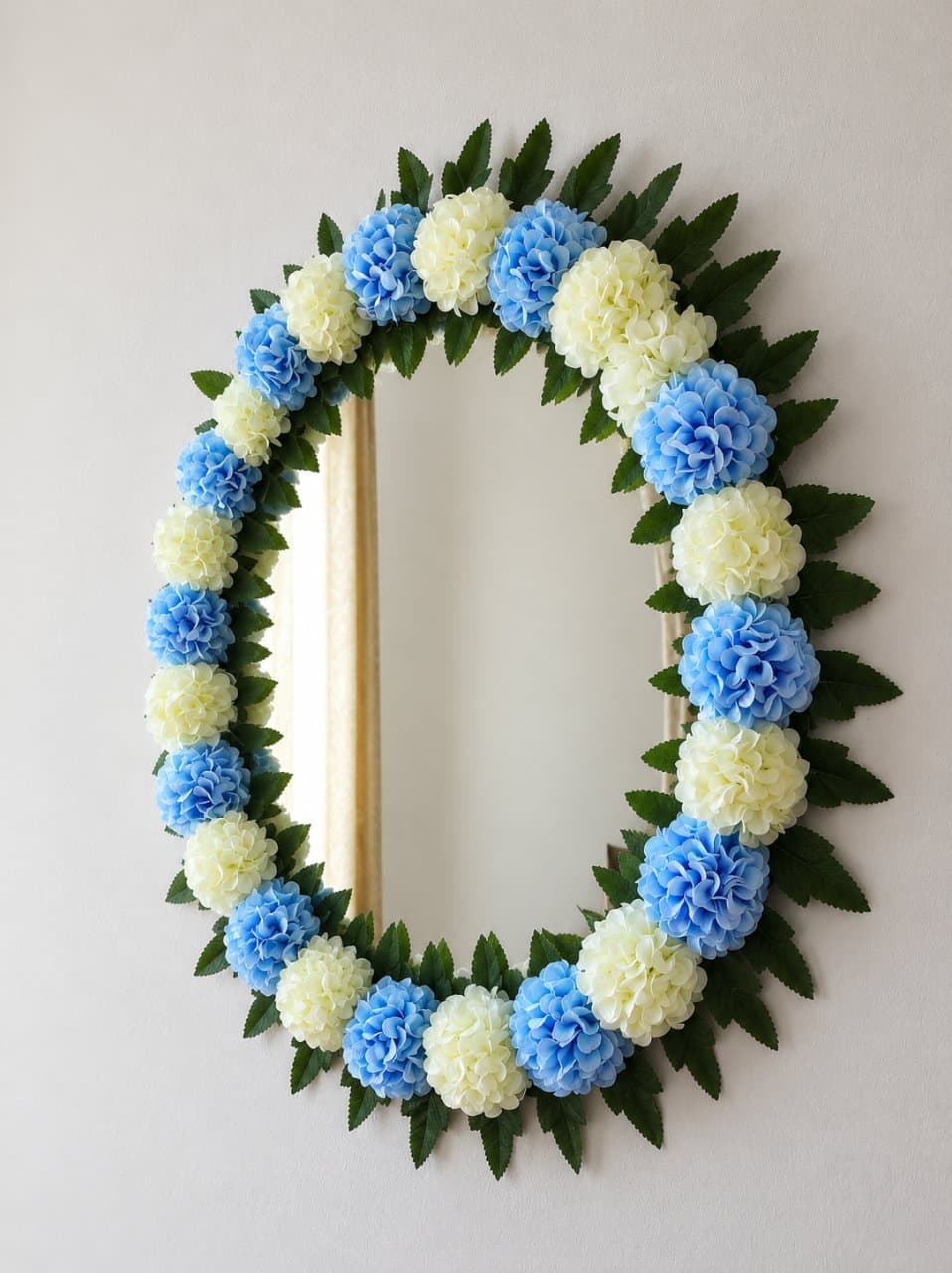 Oval Mirror with Hydrangea Flowers